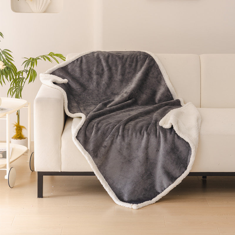 Waterproof Dog Blanket for Couch & Bed – Reversible Plush Pet Furniture Protector