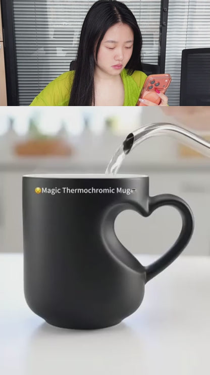 Magic Color Changing Heart Handle Mug – Heat Sensitive Coffee Cup
